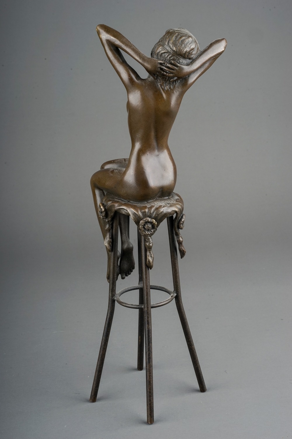 In the manner of Chiparus, a modern bronze of a seated female nude, approx 27cm high - Image 2 of 3