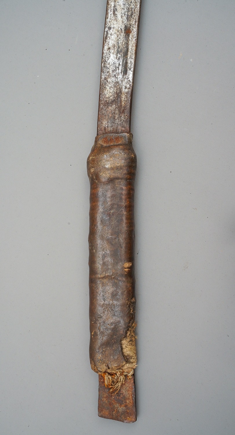 Five Arrows, possibly of African Origin A Hatchet with leather handle and decorative engraving - Image 7 of 8