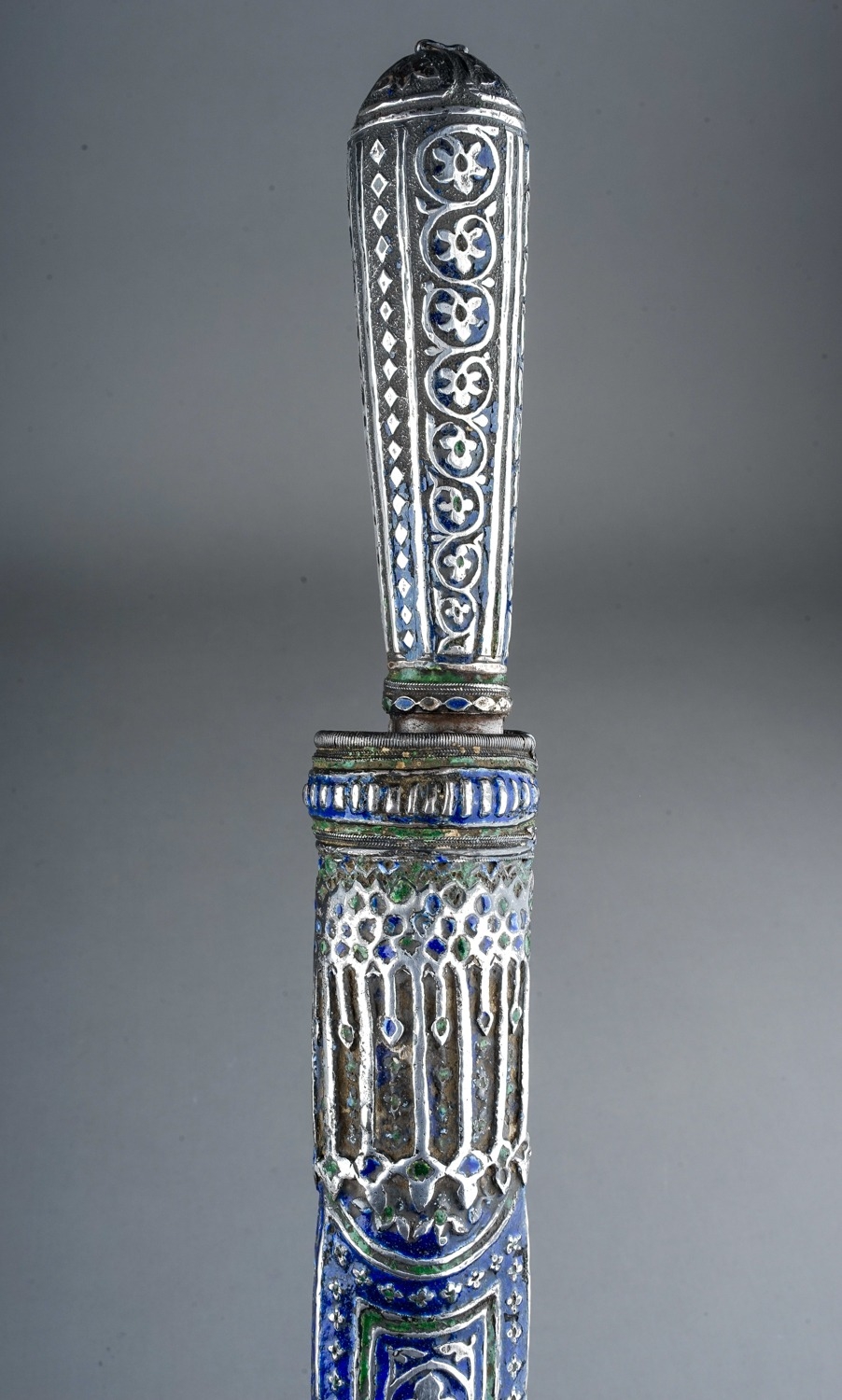 Rare 19th Century antique Indian Kashmiri dagger in silver and enamel. Dents to scabbard. - Image 2 of 4