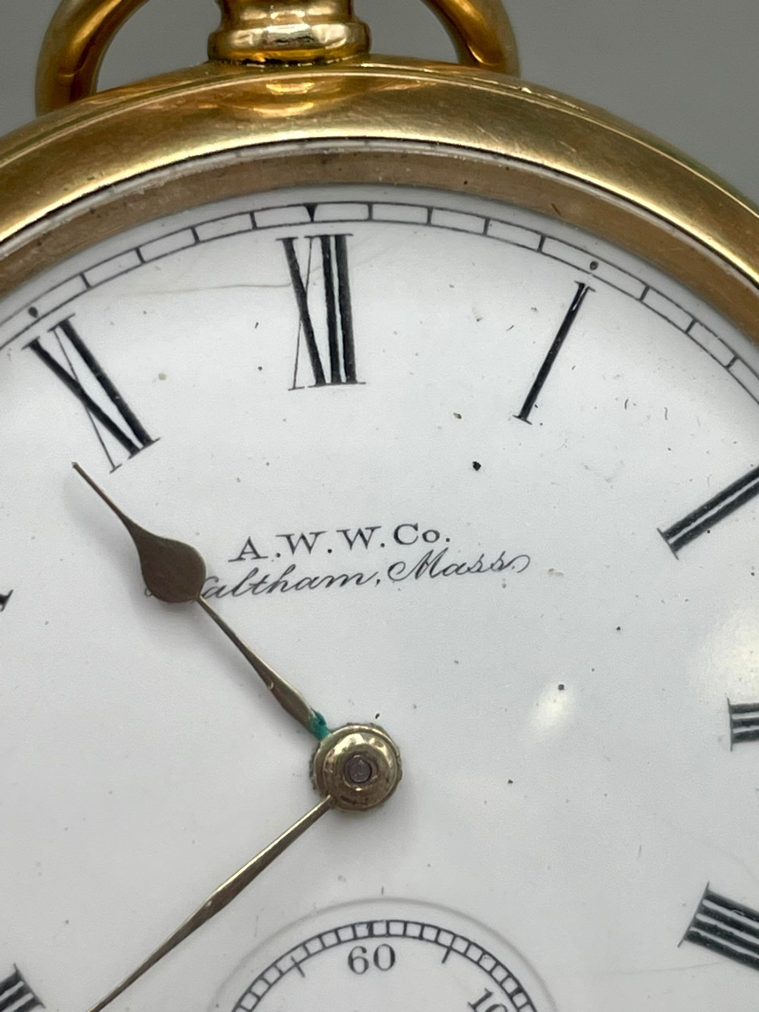 An A.W.W.Co Waltham 14ct gold plated openface pocket watch, 43mm white enamel dial with black - Image 3 of 3