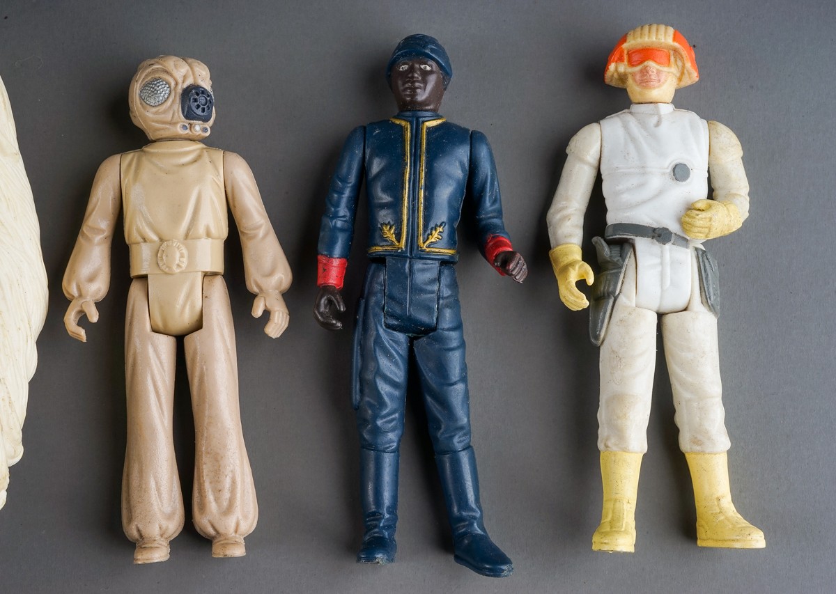 Star Wars 4x figures including Wampa, Bespin Guard, LOM, Cloud Car Pilot- Kenner 1981 - Image 2 of 4