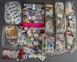 A very large quantity of GB and World unsorted used stamps