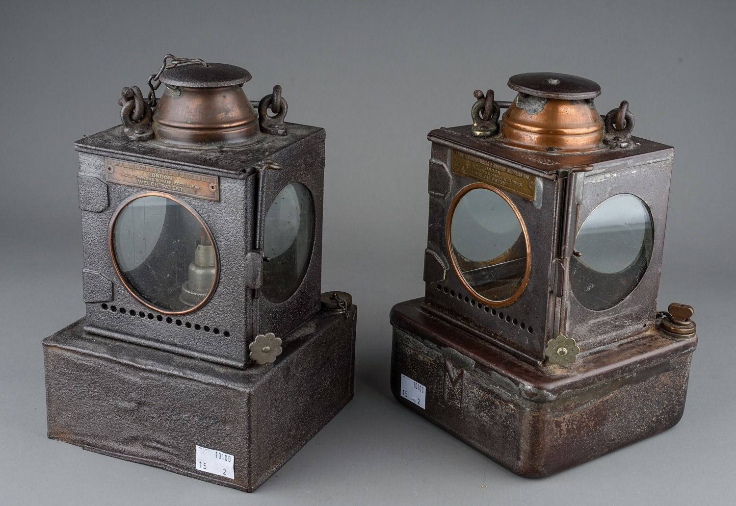 Two British Rail LNER (Eastern) Welch Patent railway lamps, Reg No 711205, approx 23cm high (2) - Image 4 of 4