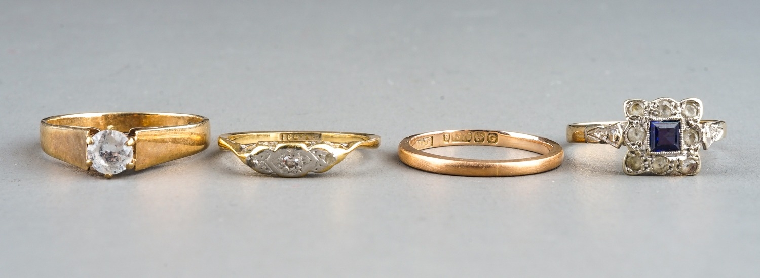 An Edwardian 18ct yellow gold and diamond chip ring, approx 1.7g (af); three 9ct gold rings, two set - Image 4 of 11