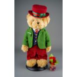 A 2019 Danbury Mint Gilbert The Christmas Bear, with accessories (1)