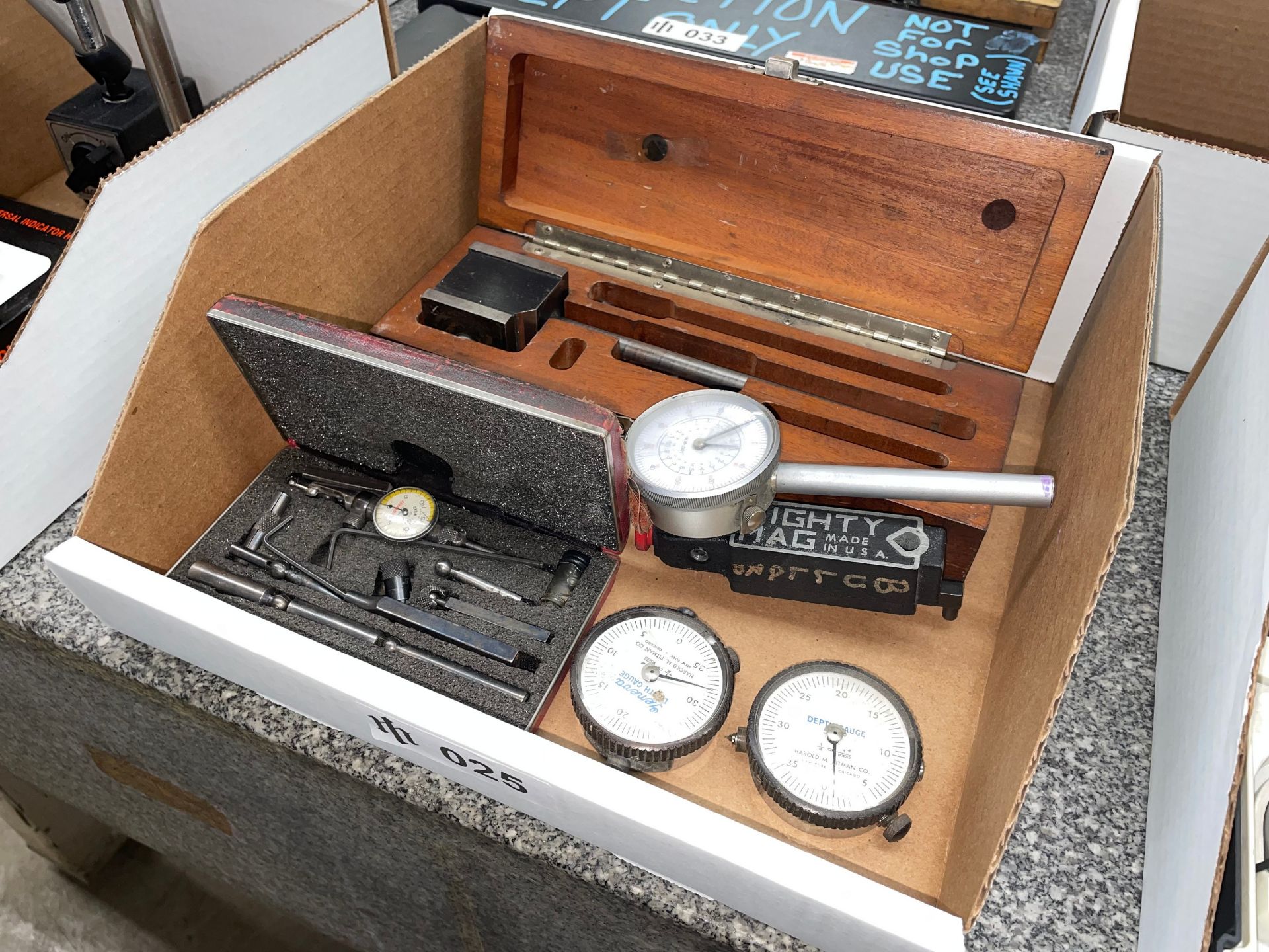 Lot with Various Dial Gage Indicators - Image 2 of 2