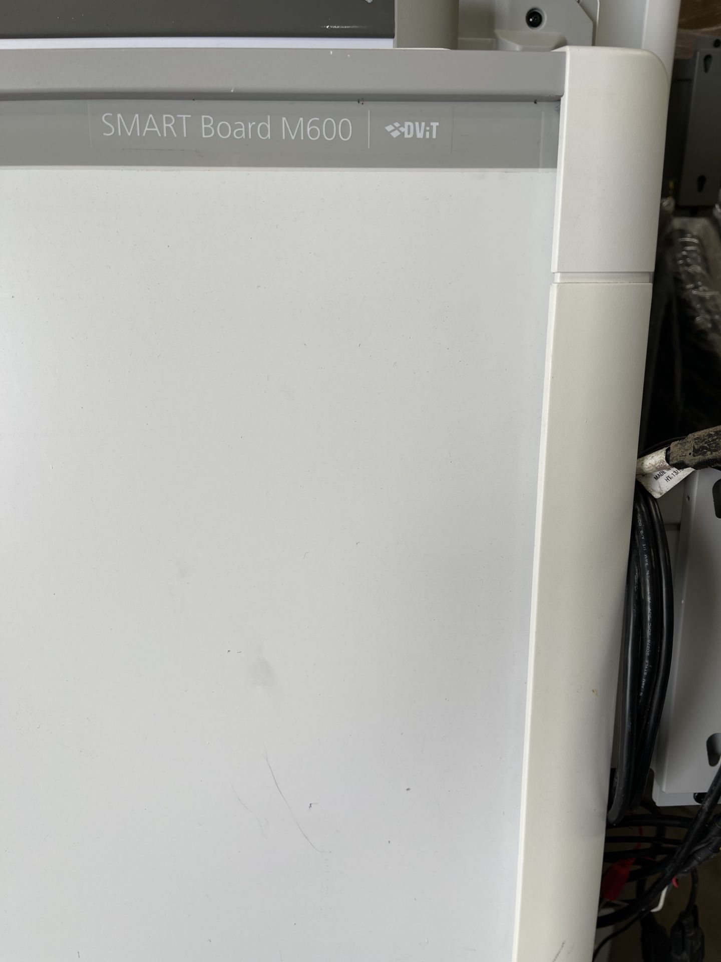 Smart Board M600 - Image 3 of 4