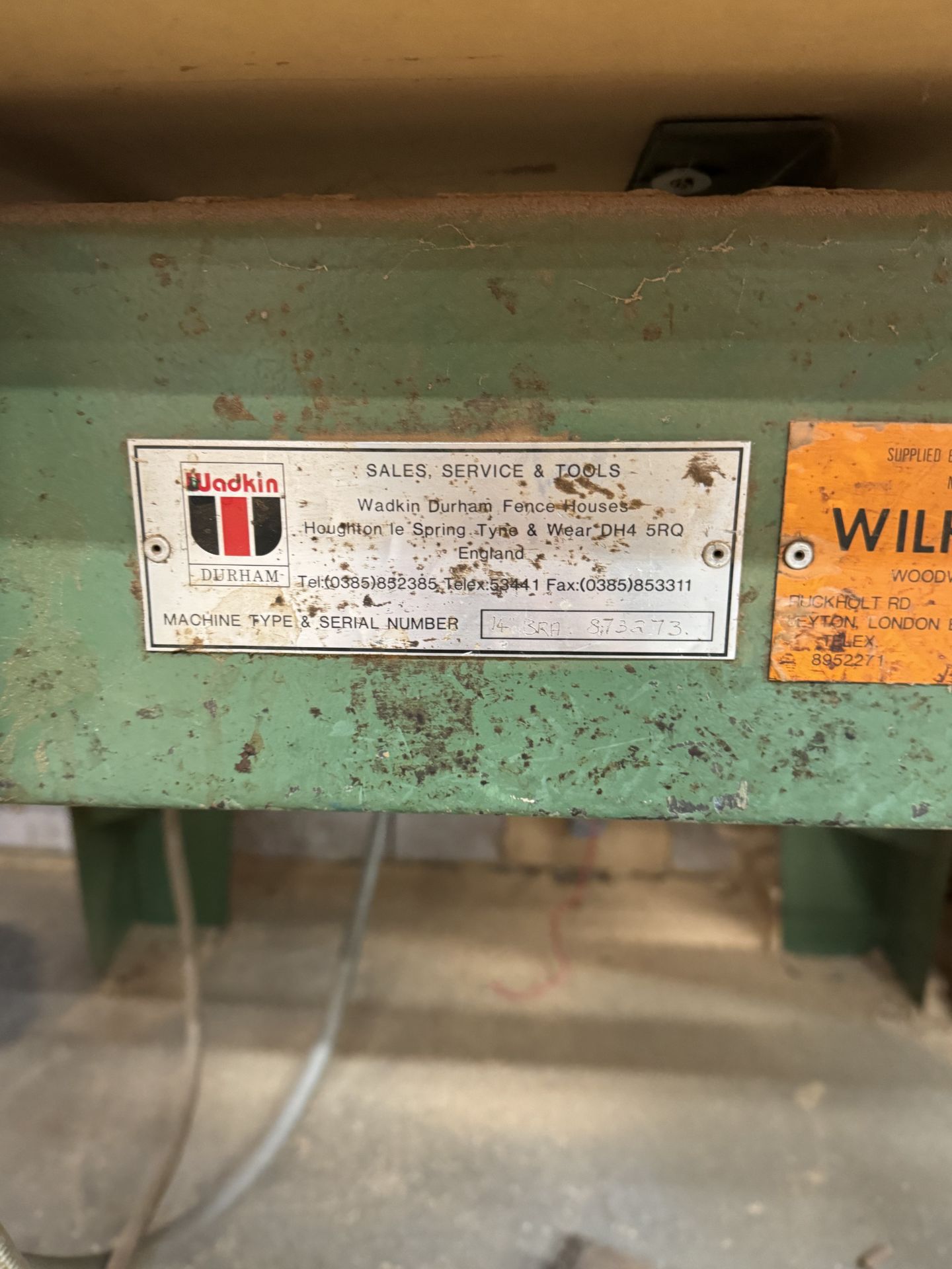 Wadkin Cross Cut Saw (including in and out feed tables) - Image 2 of 4