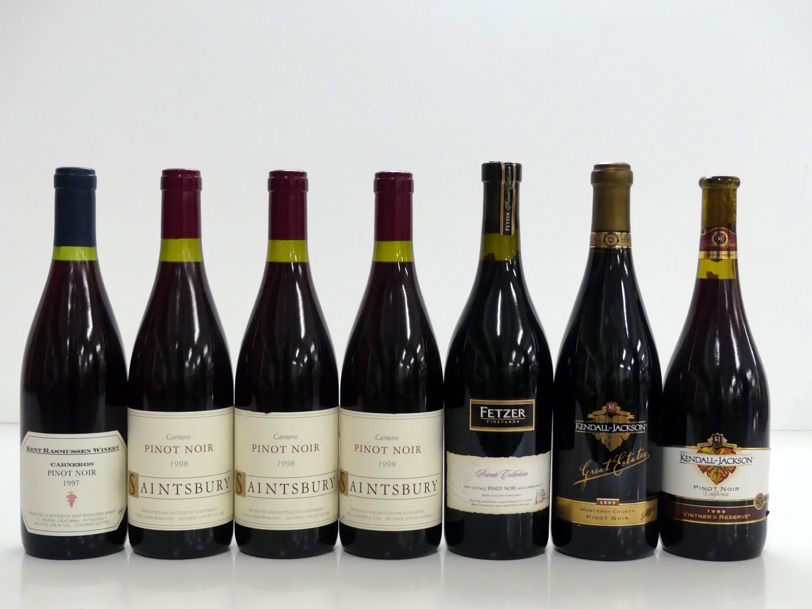 1 bt Kent Rasmussen Winery Carneros Pinot Noir 1997 vts 3 bts Saintsbury Pinot Noir 1998 Caerneros