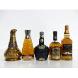 1 litre bt Whyte & Mackay Pot Still Decanter Deluxe 12 YO blended Scotch Whisky 43% 1 70-cl bt Bells