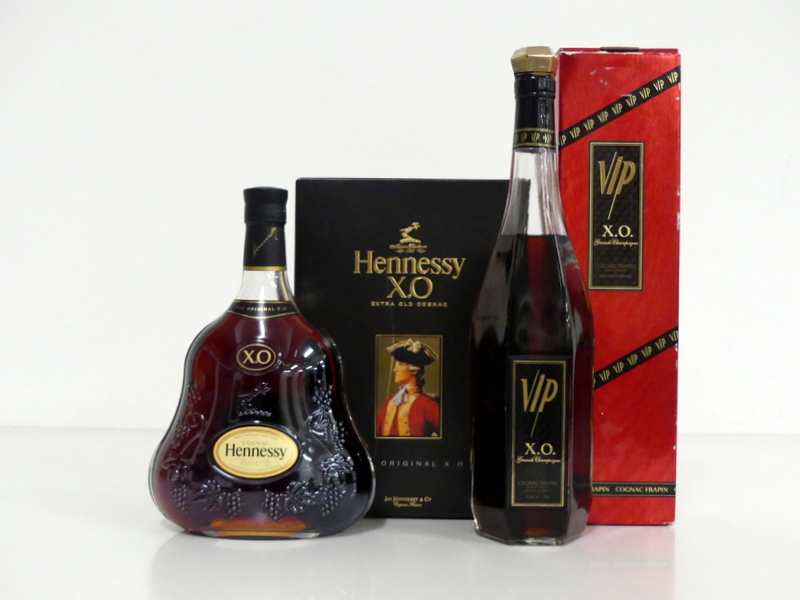 1 litre bt Hennessy XO Cognac 40% in presentation case 1 75-cl bt VIP XO Grande Champagne Cognac