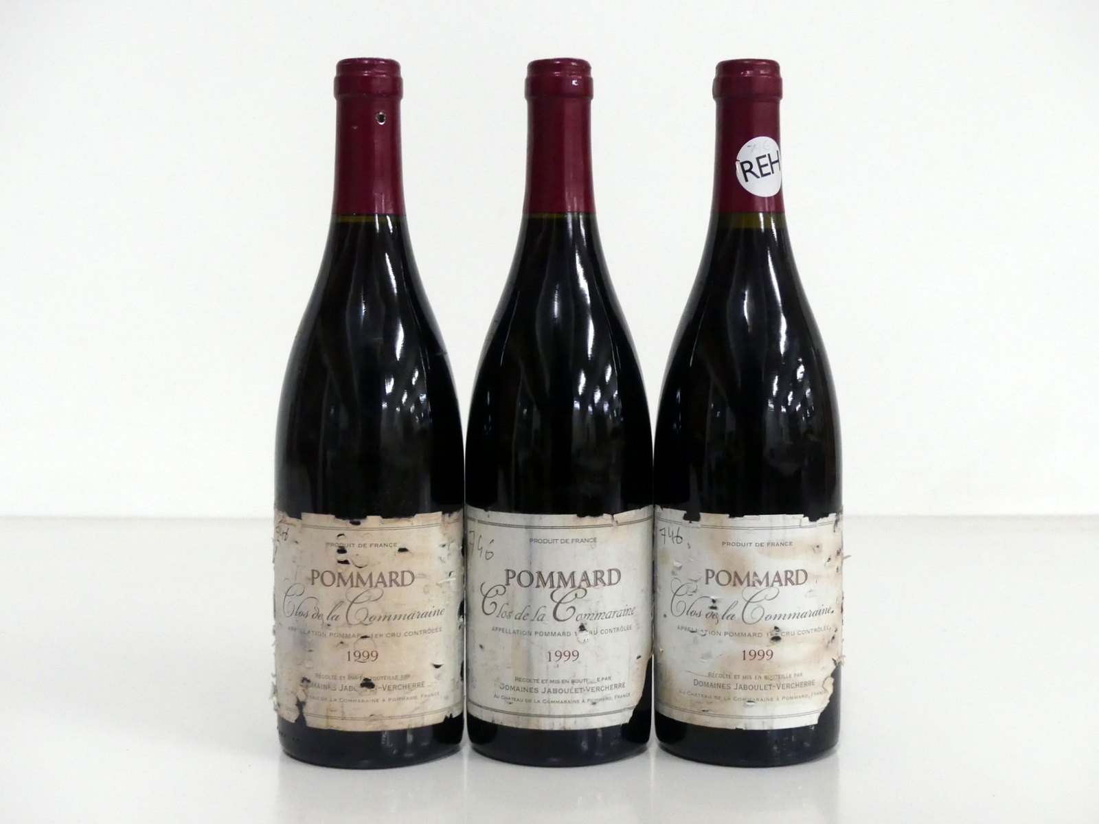 3 bts Pommard Clos de la Commaraine 1er Cru 1999 Doms Jaboulet-Vercherre 1 i.n, 2 vts, stl, cdl,