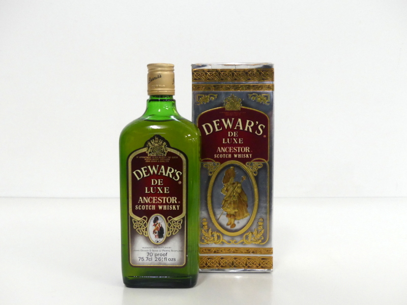 1 26 2/3 fl oz bt Dewar's Deluxe Ancestor Scotch Whisky 70° proof oc 70's bottling