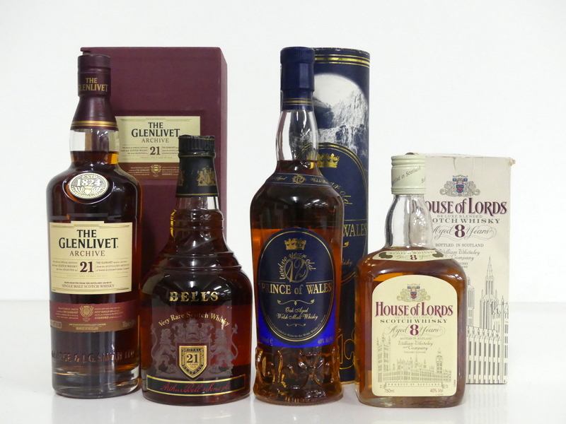 1 70-cl bt The Glenlivet Archive 21YO Single Malt Scotch Whisky 43% presentation case 1 75-cl bt