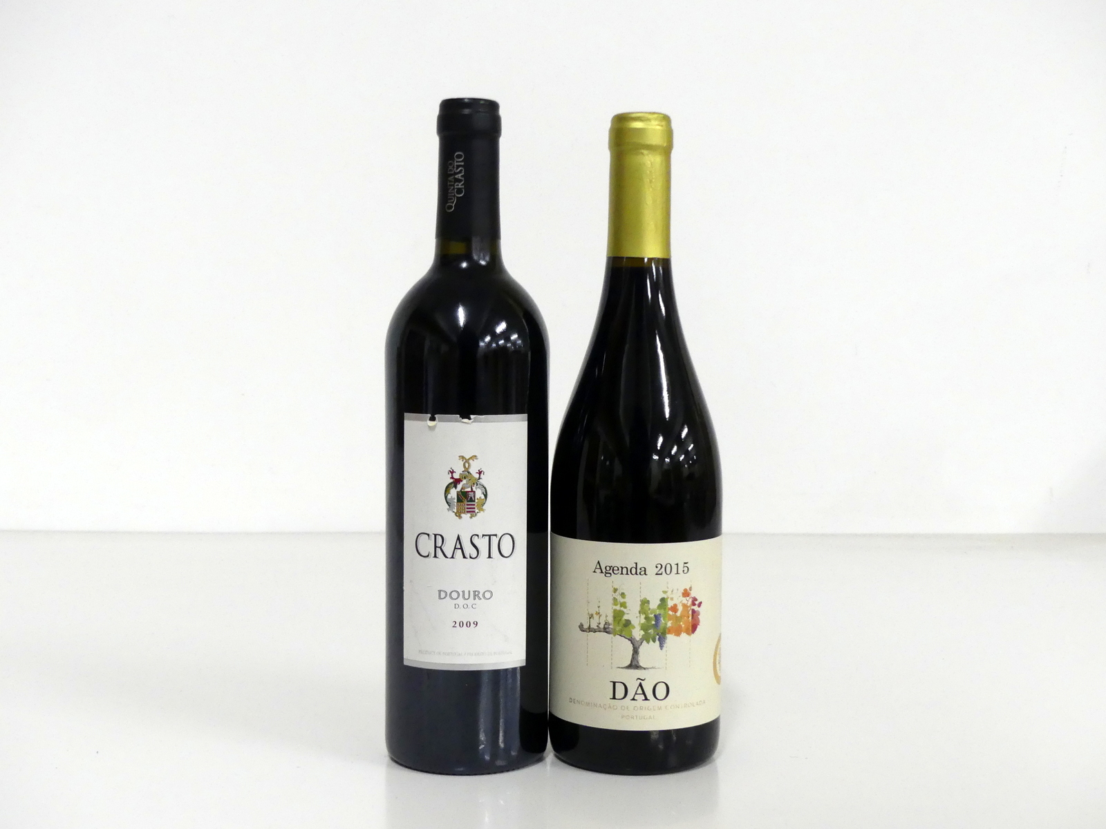 1 bt Quinta do Crasto 2009 Douro i.n, ntl 1 bt Agenda Dão 2015 Above 2 bottles