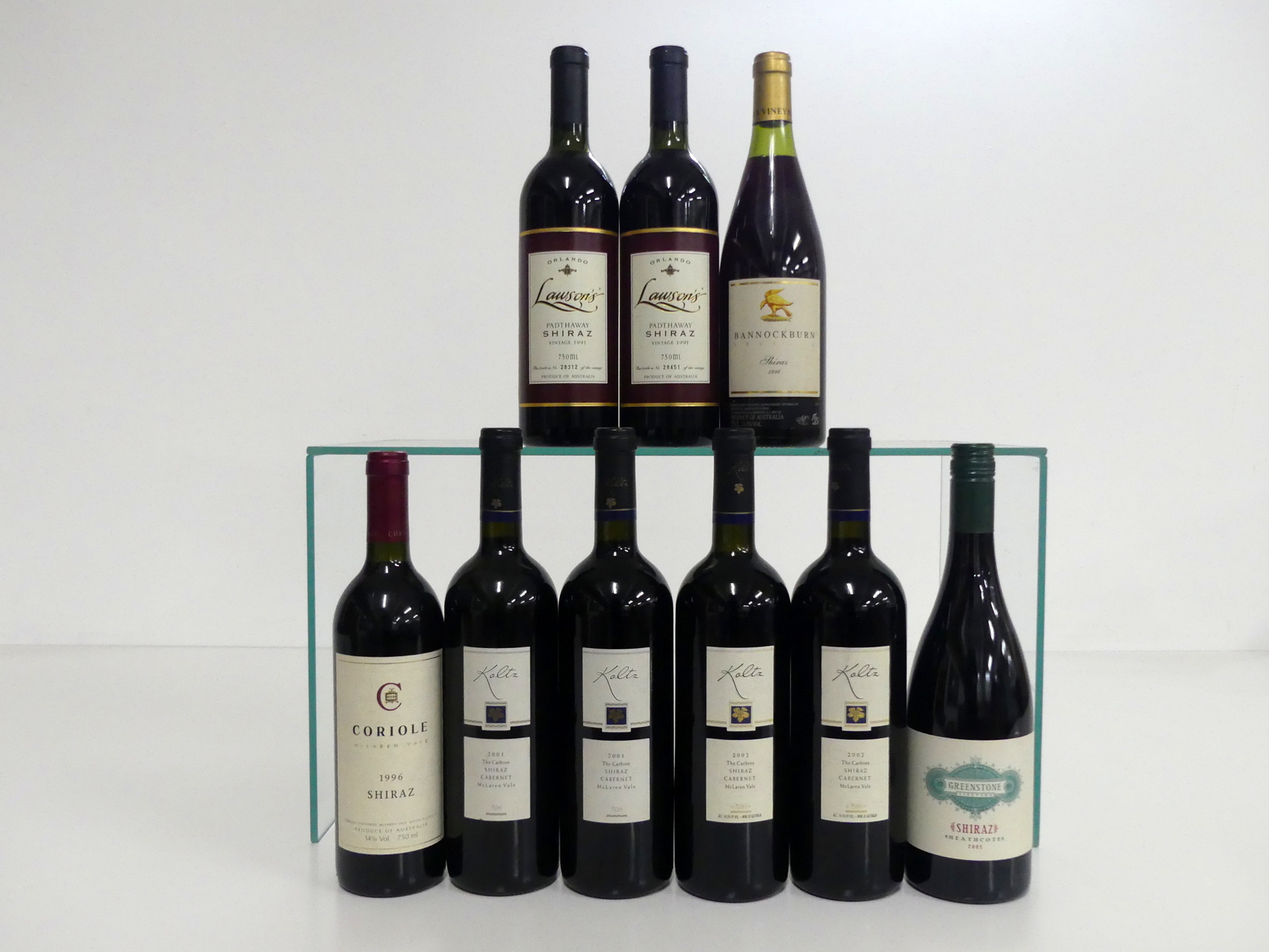 2 bts Orlando Lawson's Padthaway Shiraz 1991 vts 1 bt Bannockburn Greenlong Shiraz 1996 us, sl bs