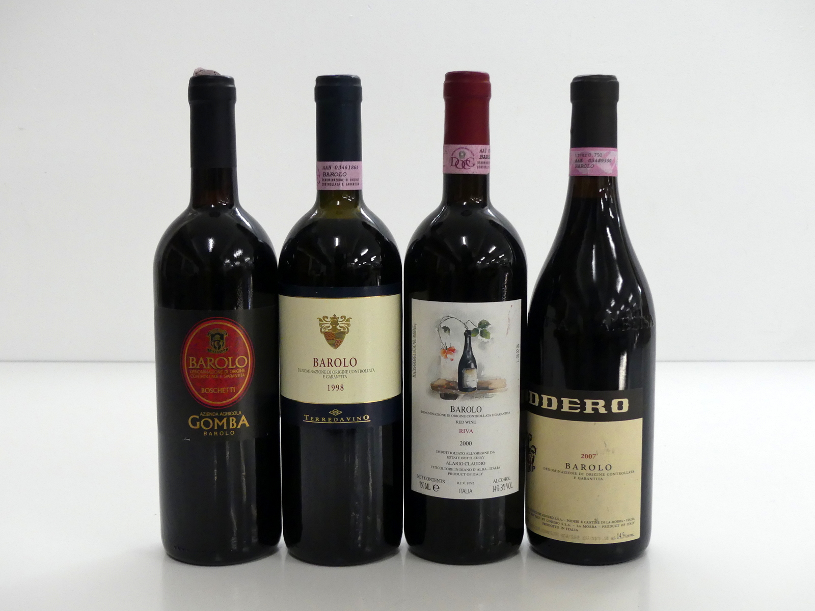 1 bt Gomba Barolo Boschetti 1994 vts 1 bt Terredavino Barolo 1998 us/ts 1 bt Alario Claudio Barolo