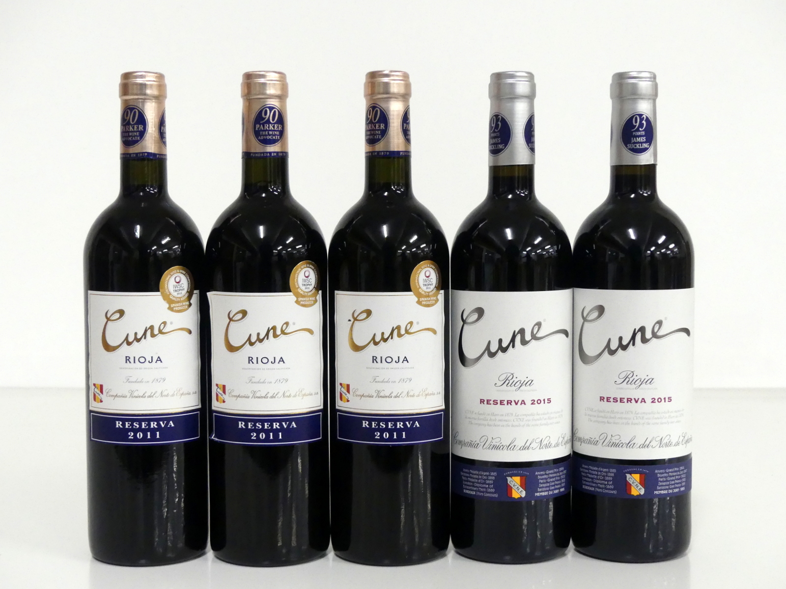 3 bts C.V.N.E. 'Cune' Rioja Reserva 2011 i.n 2 bts C.V.N.E. 'Cune' Rioja Reserva 2015 i.n Above 5