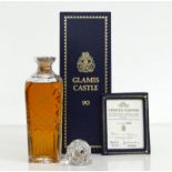 1 75-cl bt Glamis Castle 25YO Special Blend Scotch Whisky Royal Brierley Full Lead Crystle