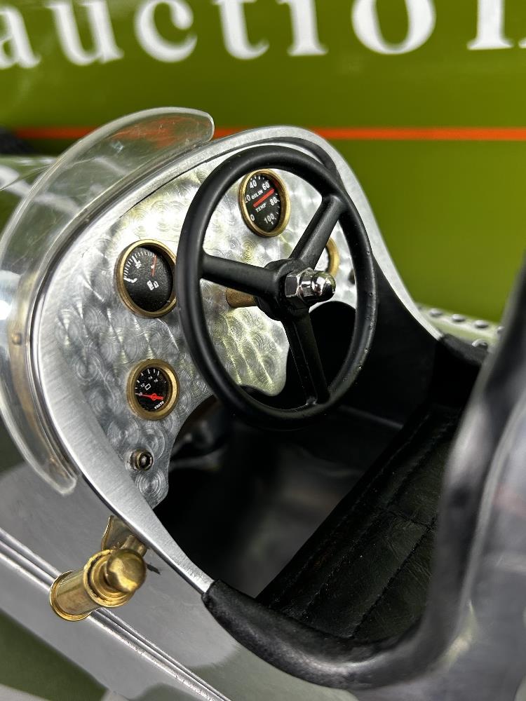 B.B. Korn 1:8 Scale Indianapolis 1930s Polished Aluminium Racing Car - Image 9 of 9