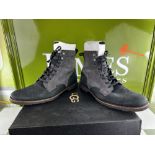 Pair Of Timberland Boots Size 9 Ex Display.