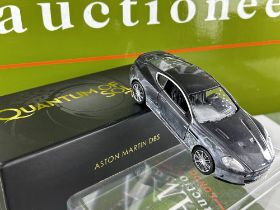 James Bond 007 "Quantom Of Solace" Aston Martin DBS-Battle Damaged Edition