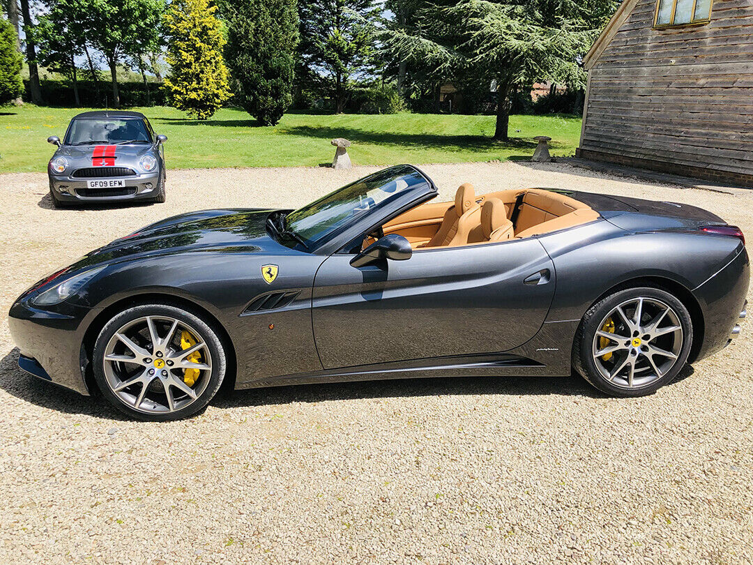 Ferrari california 4.3 DCT, full servie history, 2009. SPORT 20 inch diamond cut alloys,heated seats