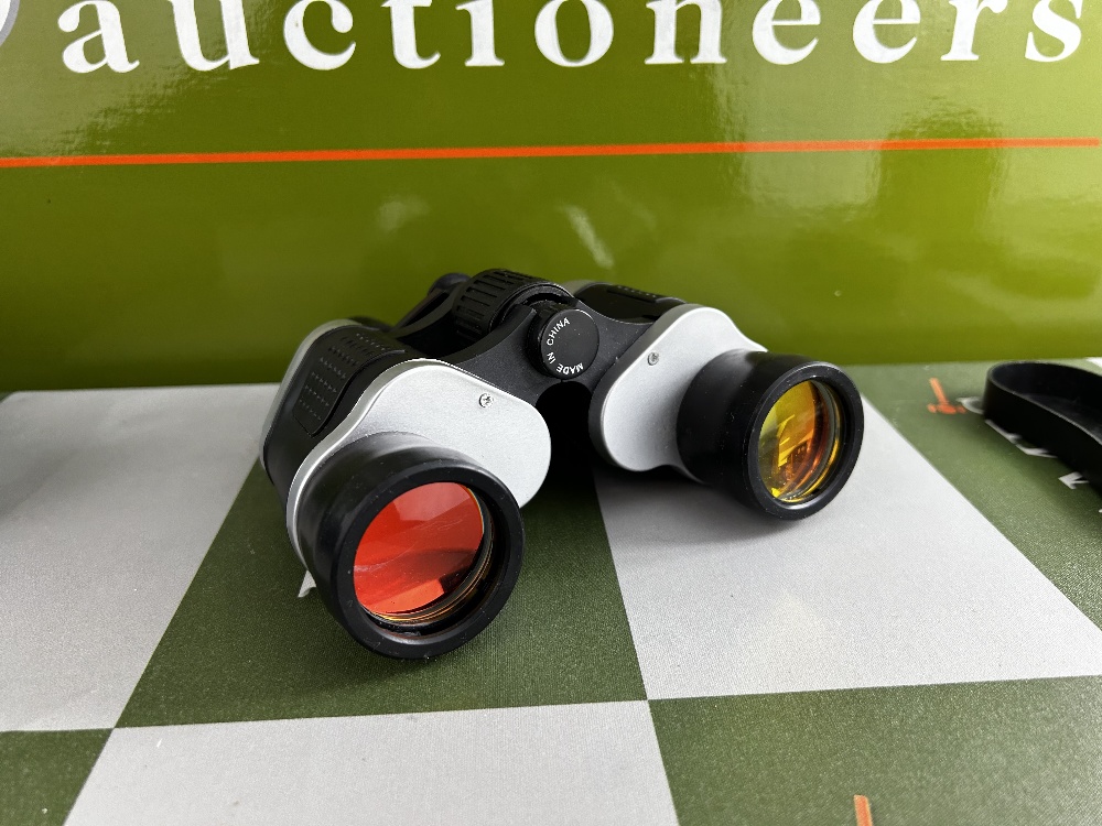 Vintage Bosch Optikon Binoculars - Image 2 of 4