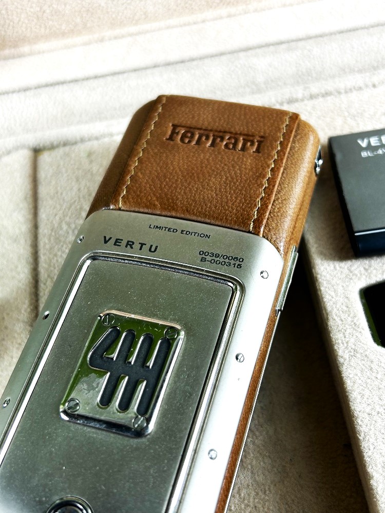 Vertu Ferrari Titanium Ltd Edition Official Phone - Image 4 of 7