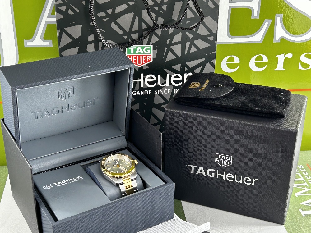 Tag Heuer Aquaracer 42 mm Gold Edition 300m - Image 2 of 5