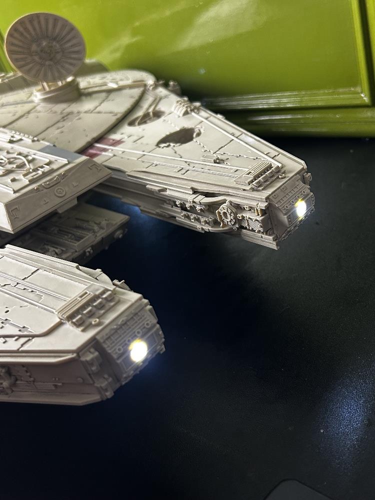 DeAgostini ‘The Millennium Falcon’ Star Wars Ship 1:1 Scale - Image 7 of 12