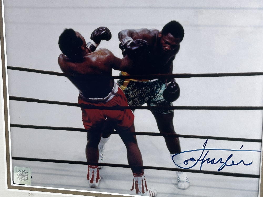Joe Frazier Vs Muhammad Ali Heavyweight Champion Signed Picture - Image 2 of 7