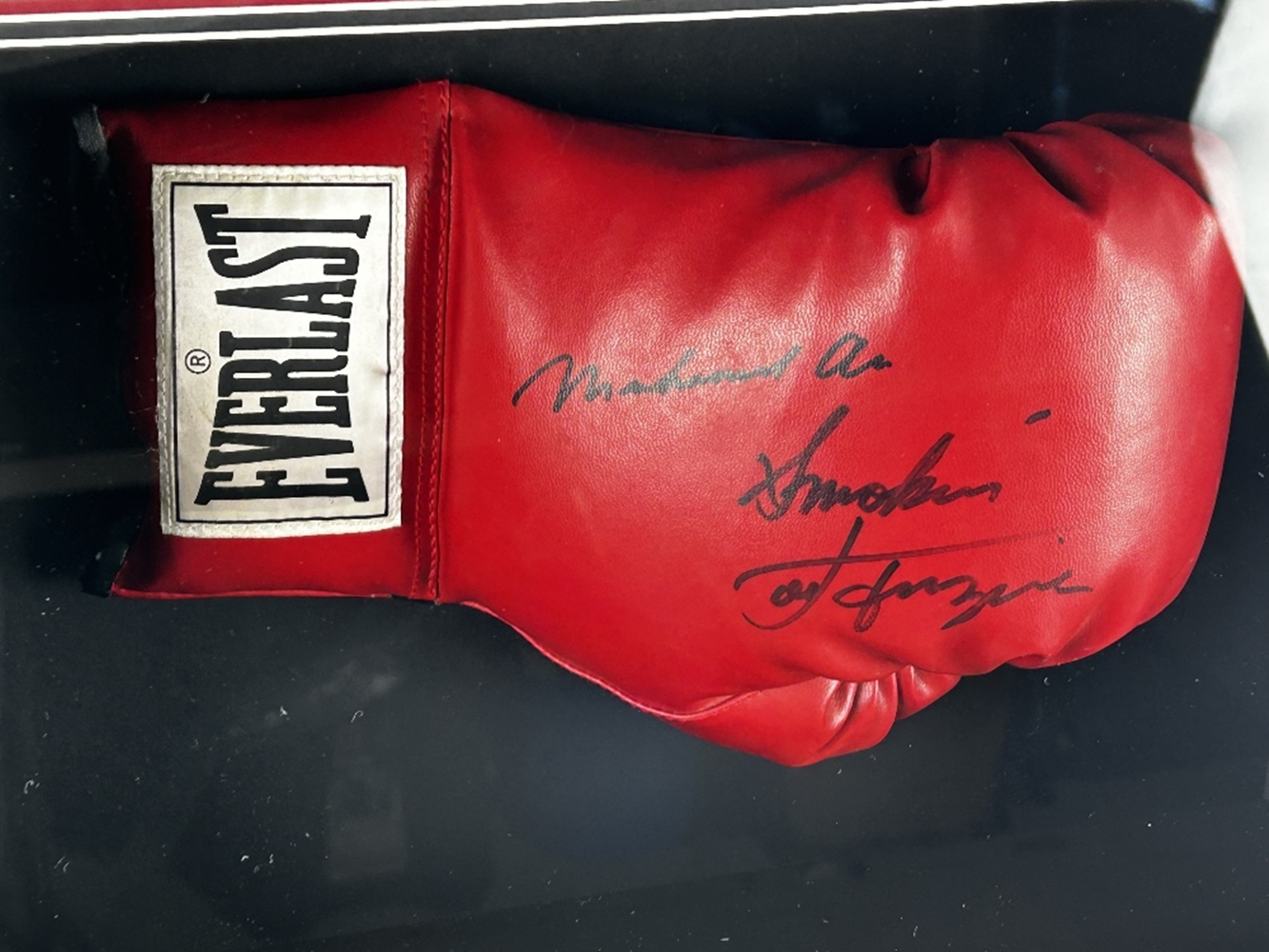 Muhammad Ali &#038; Joe Frazier &#8220;Fight Of The Century&#8221; Montage - Image 9 of 9