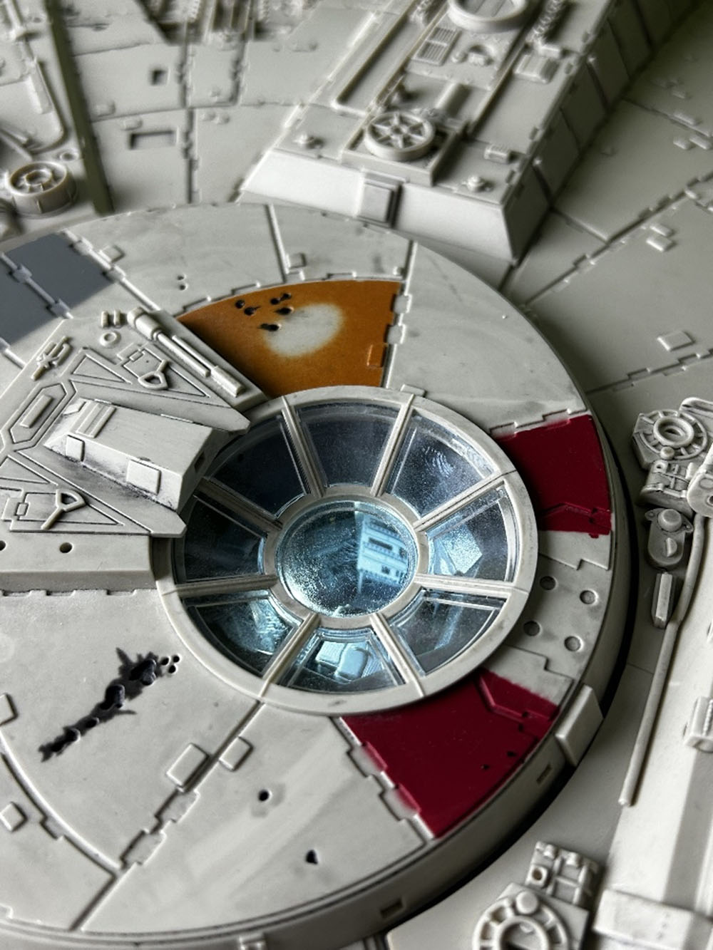 DeAgostini &#8216;The Millennium Falcon&#8217; Star Wars Ship 1:1 Scale - Image 6 of 13