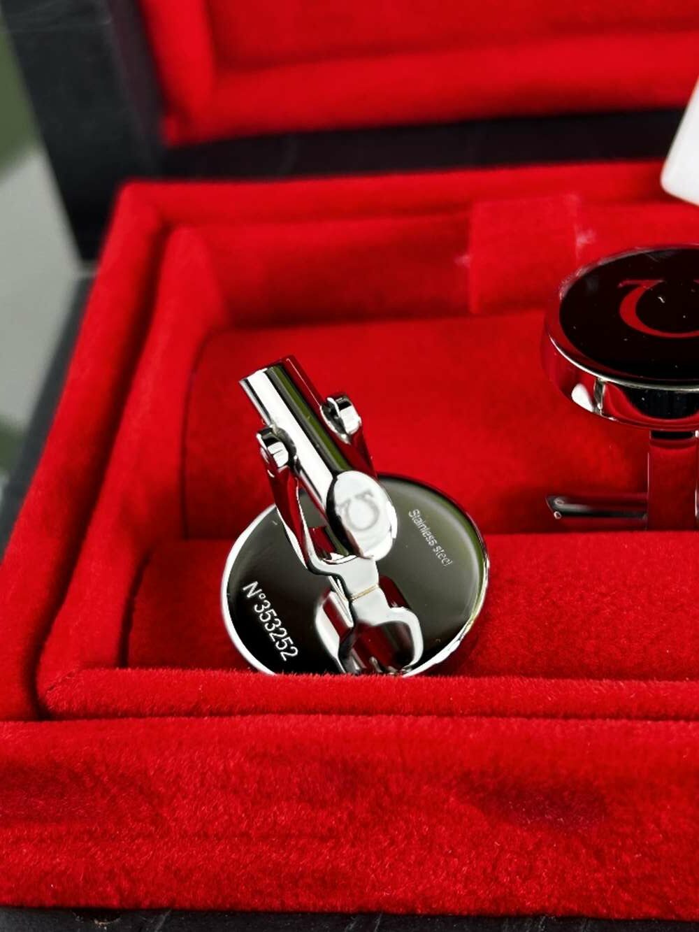 Omega Official Merchandise Gent`s Cufflinks - Image 4 of 8