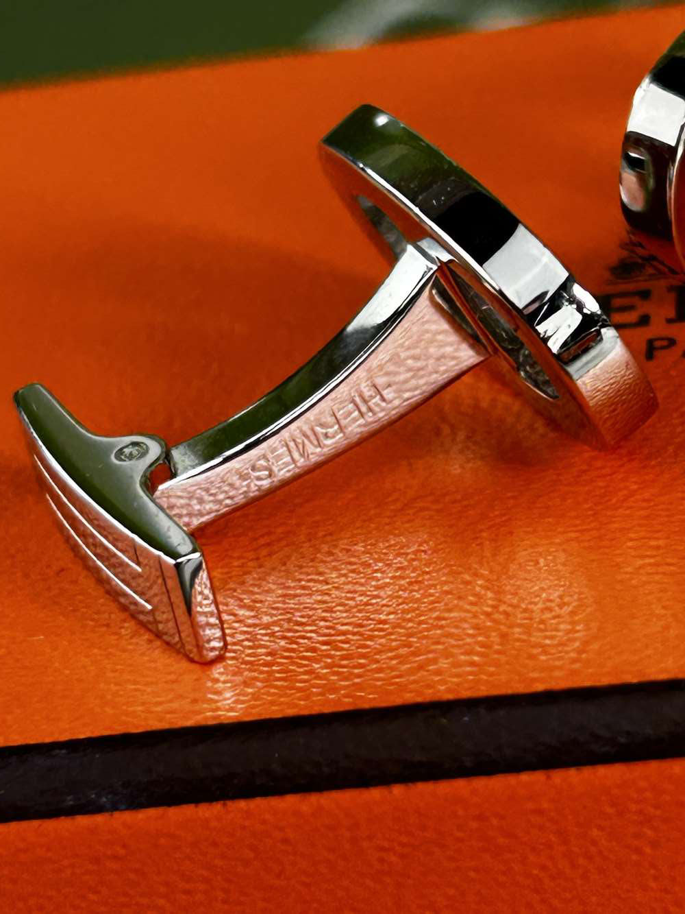 Hermes Paris Chaine D&#8217;ancre Enamel Cufflinks - Image 6 of 6