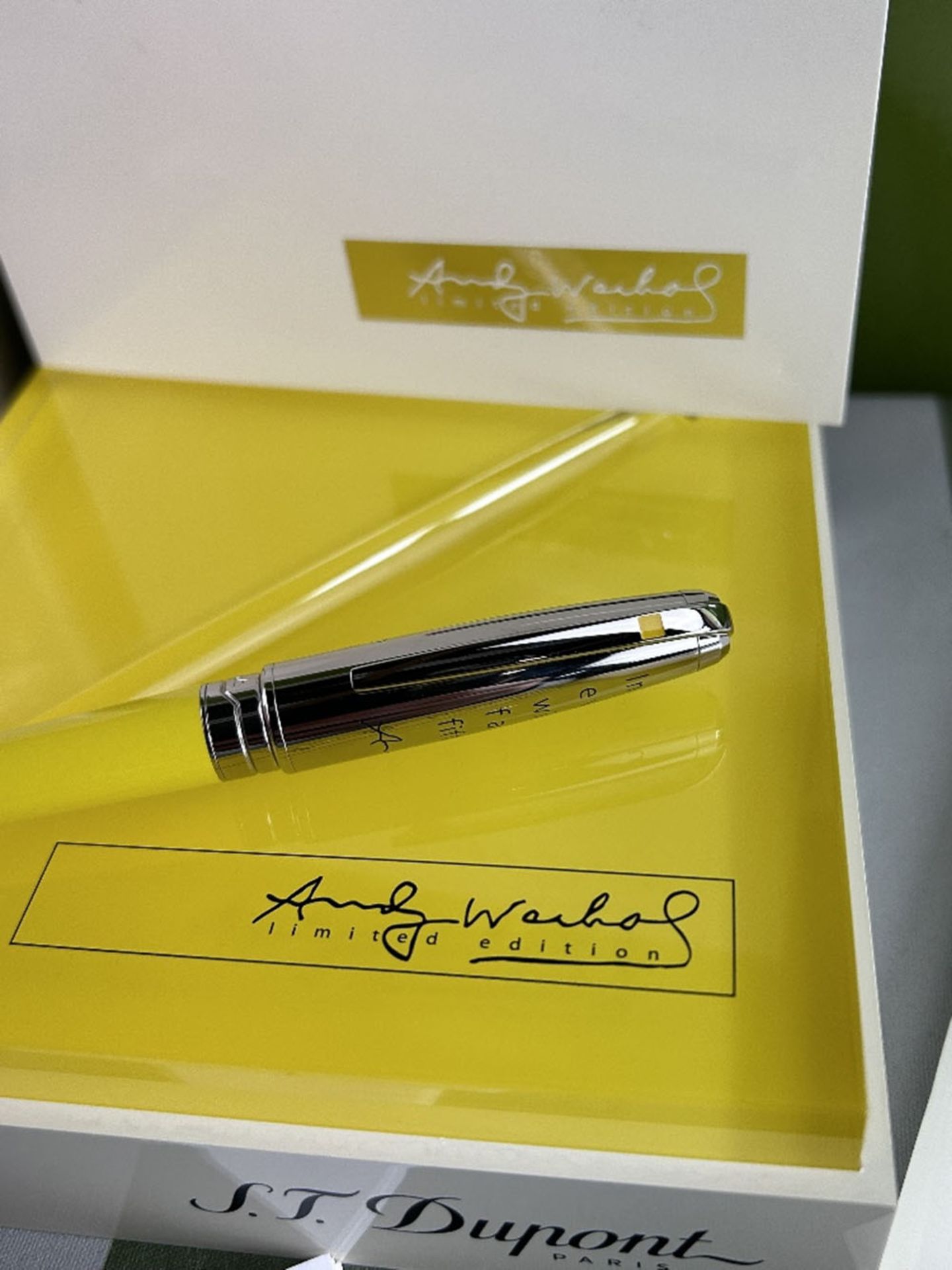 Rare St Dupont Andy Warhol Fountain Pen Yellow Box &#038; Papers 18ct Gold Nib - Image 4 of 13