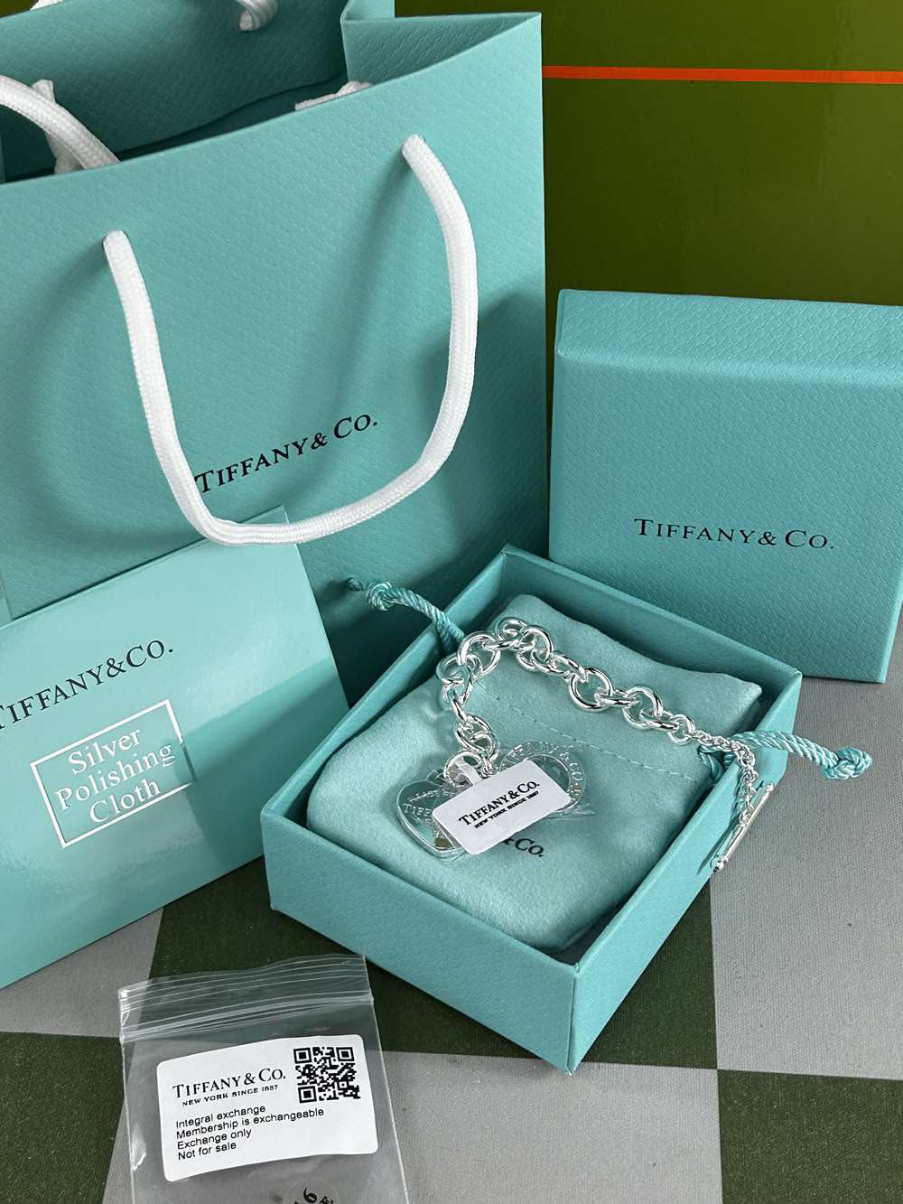 Tiffany &#038; Co&#8221; Return To&#8221; Heart Bracelet - Image 5 of 5
