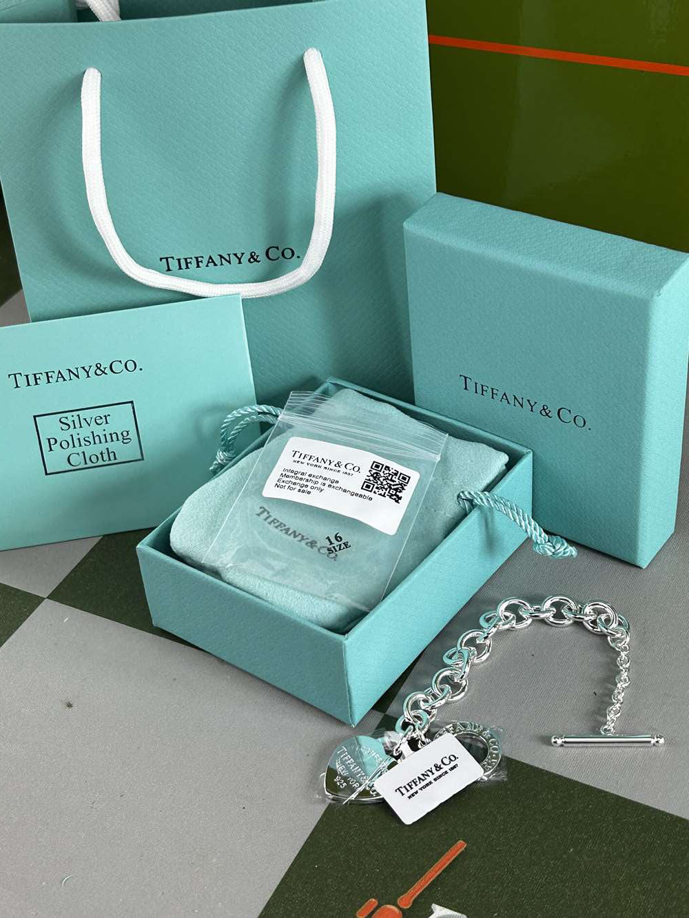 Tiffany &#038; Co&#8221; Return To&#8221; Heart Bracelet - Image 2 of 5