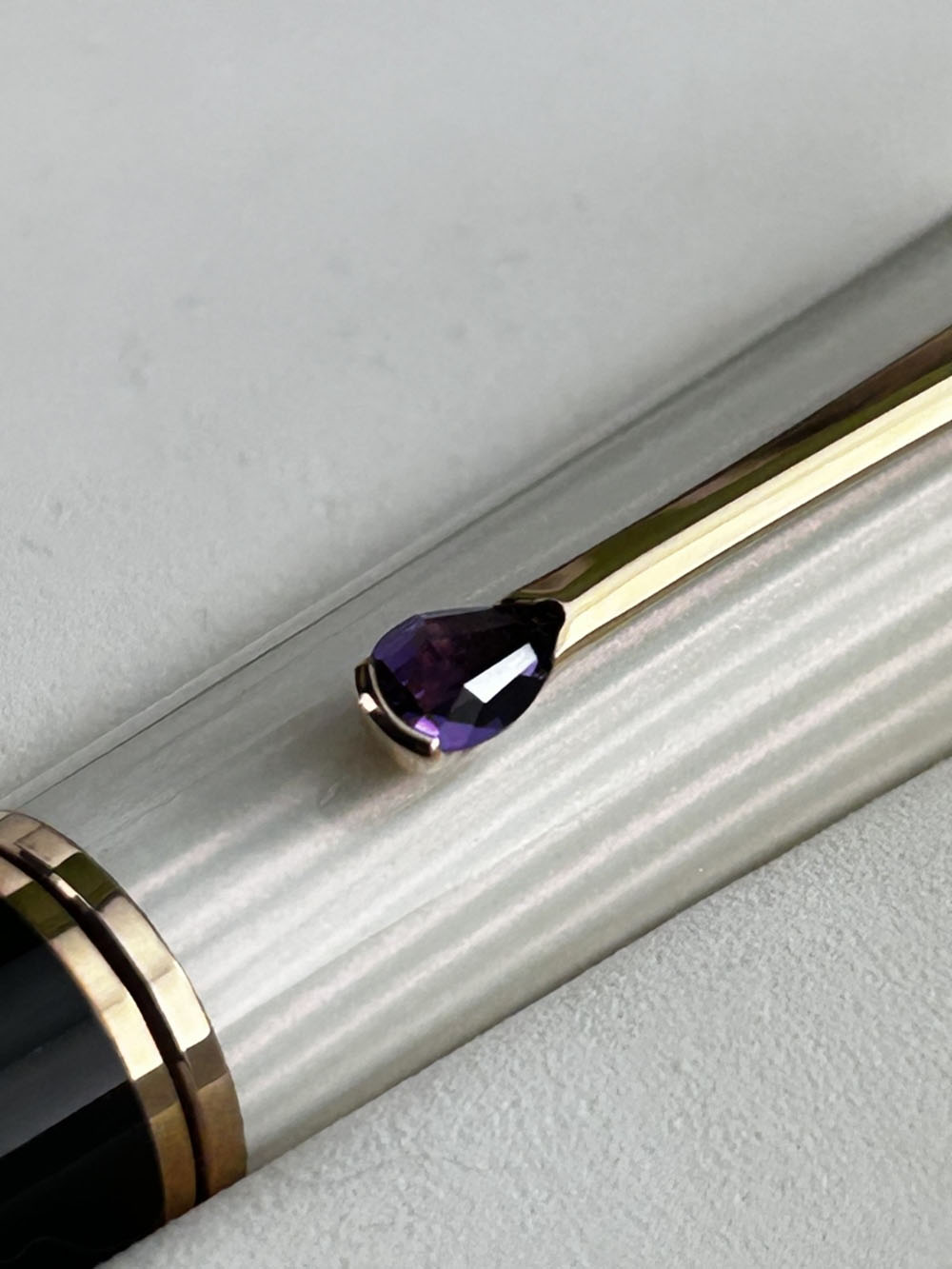 Montblanc Special Edition Ingrid Bergman La Donna Ballpoint Pen Amethyst Gem - Image 9 of 11