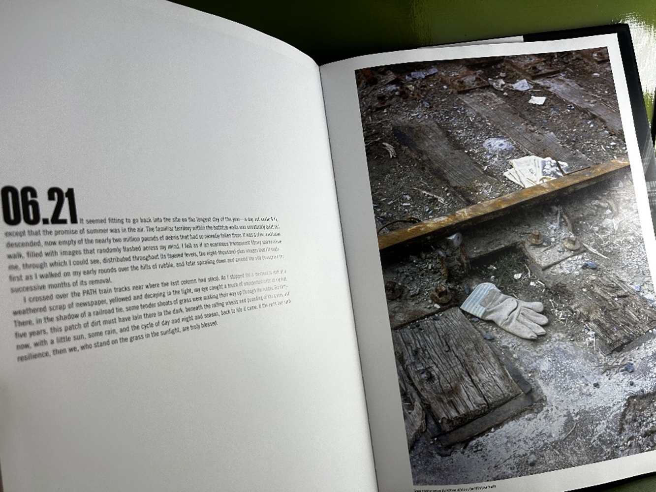 The Aftermath Twin Tower Large Hardback Pictorial Book - Image 8 of 10