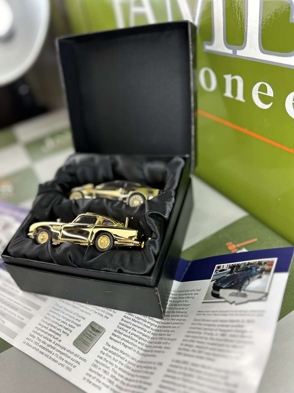 James Bond 007 Special Edition 40th Anniversary Gold Aston Martins - Image 6 of 7