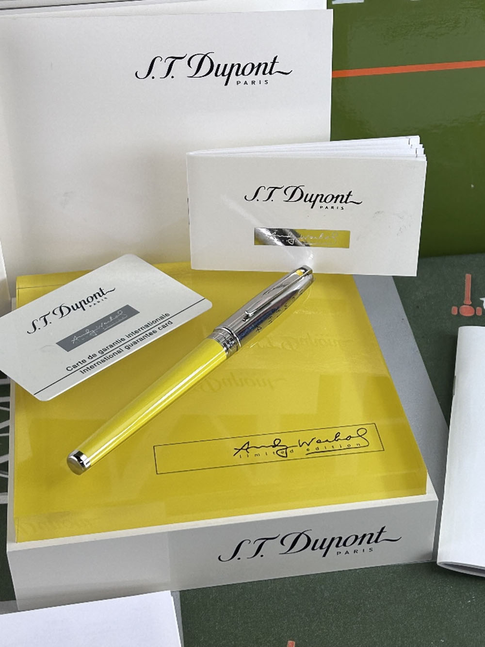 SOLD VIA BUY IT NOW PLEASE DO NOT BID-Rare St Dupont Andy Warhol Fountain Pen Yellow Box & Papers - Image 6 of 13