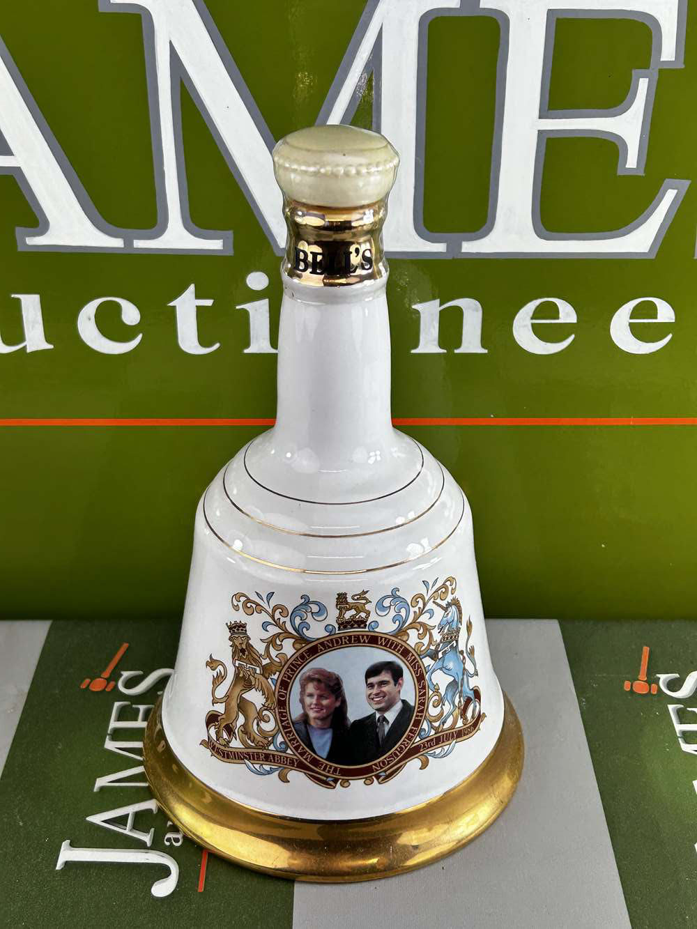 Bells Whiskey Commerative Special Edition- Prince Andrew & Sarah Ferguson 75cl