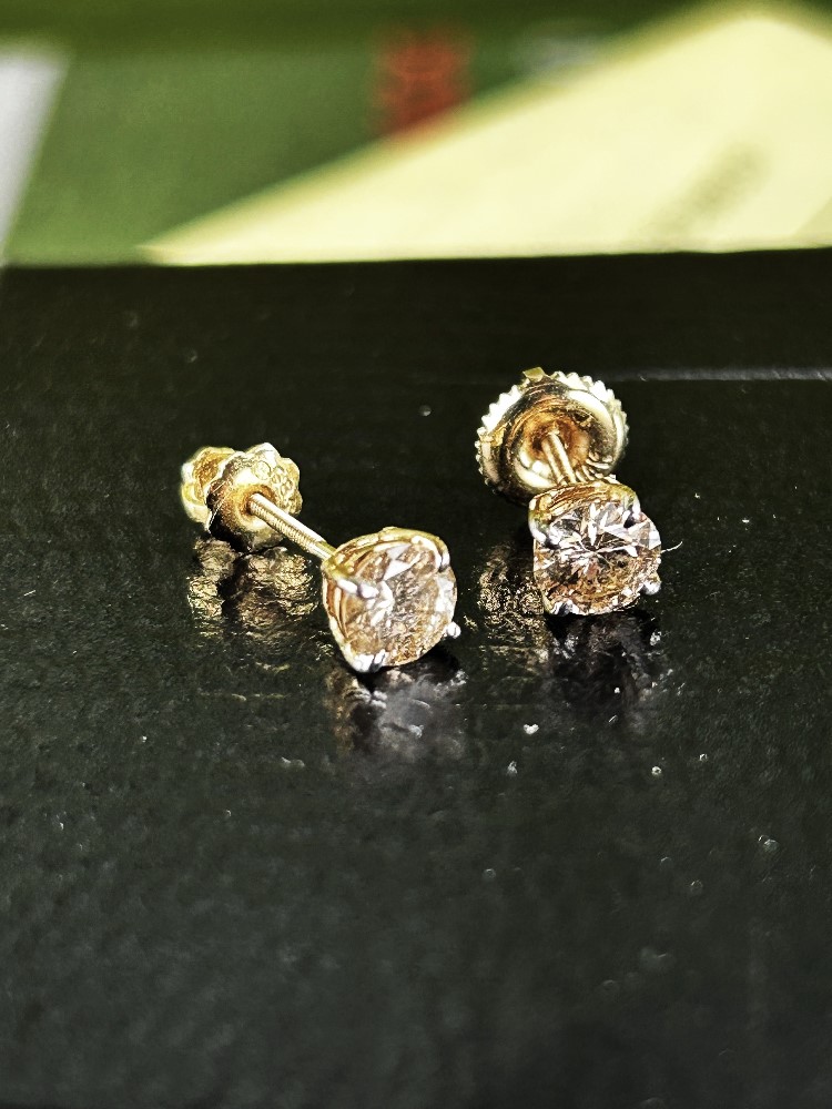 Diamond Earrings 14 Carat Gold With 0.82 Carat Diamonds - Image 3 of 3
