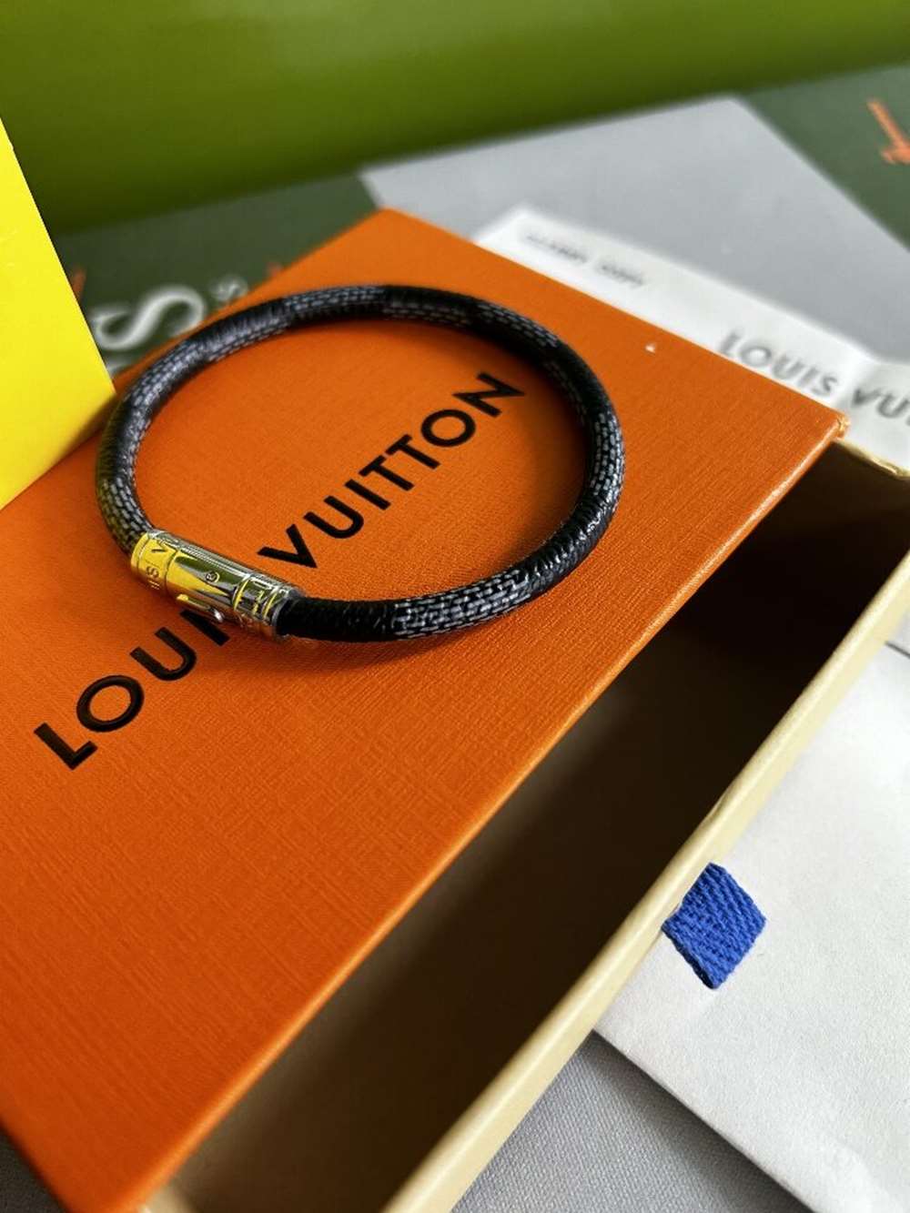 SOLD VIA BUY IT NOW-PLEASE DO NOT BID-Louis Vuitton Paris Keep It Bracelet Gents Black Classic - Image 4 of 4