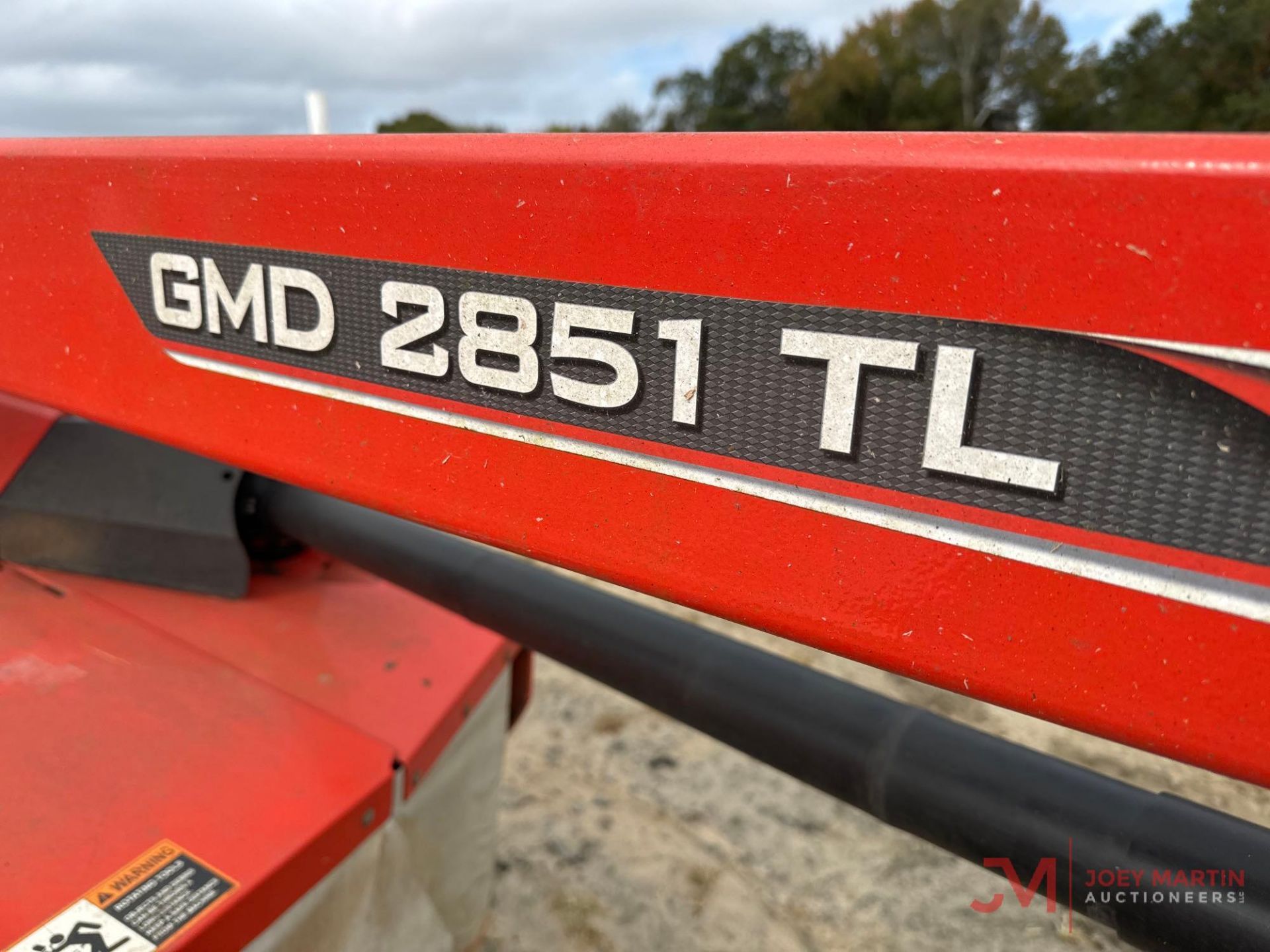 2023 KUHN GMD2851TL TRAIL DISC MOWER - Image 27 of 32