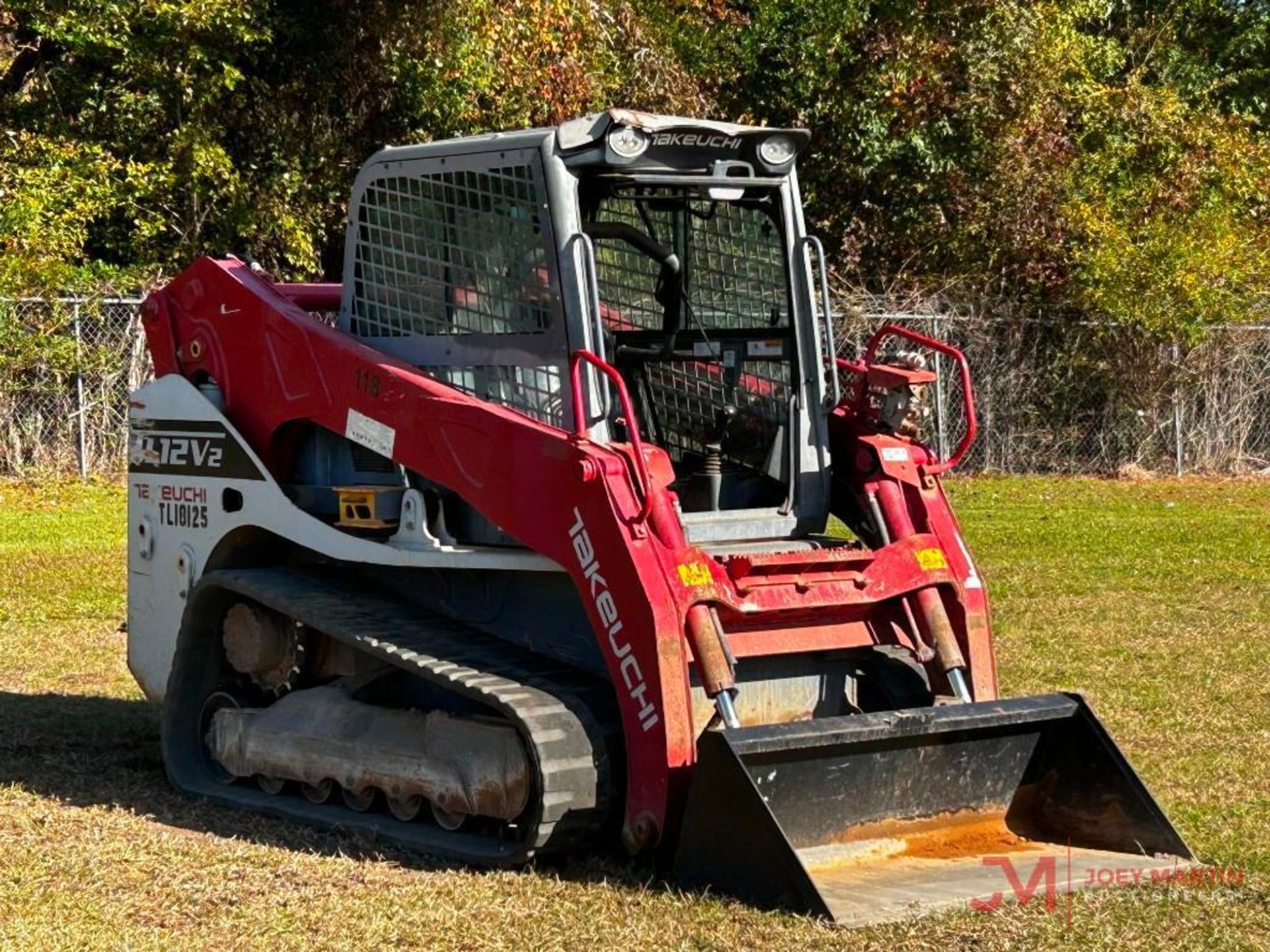 TAKEUCHI TL12V-2 MULTI TERRAIN LOADER