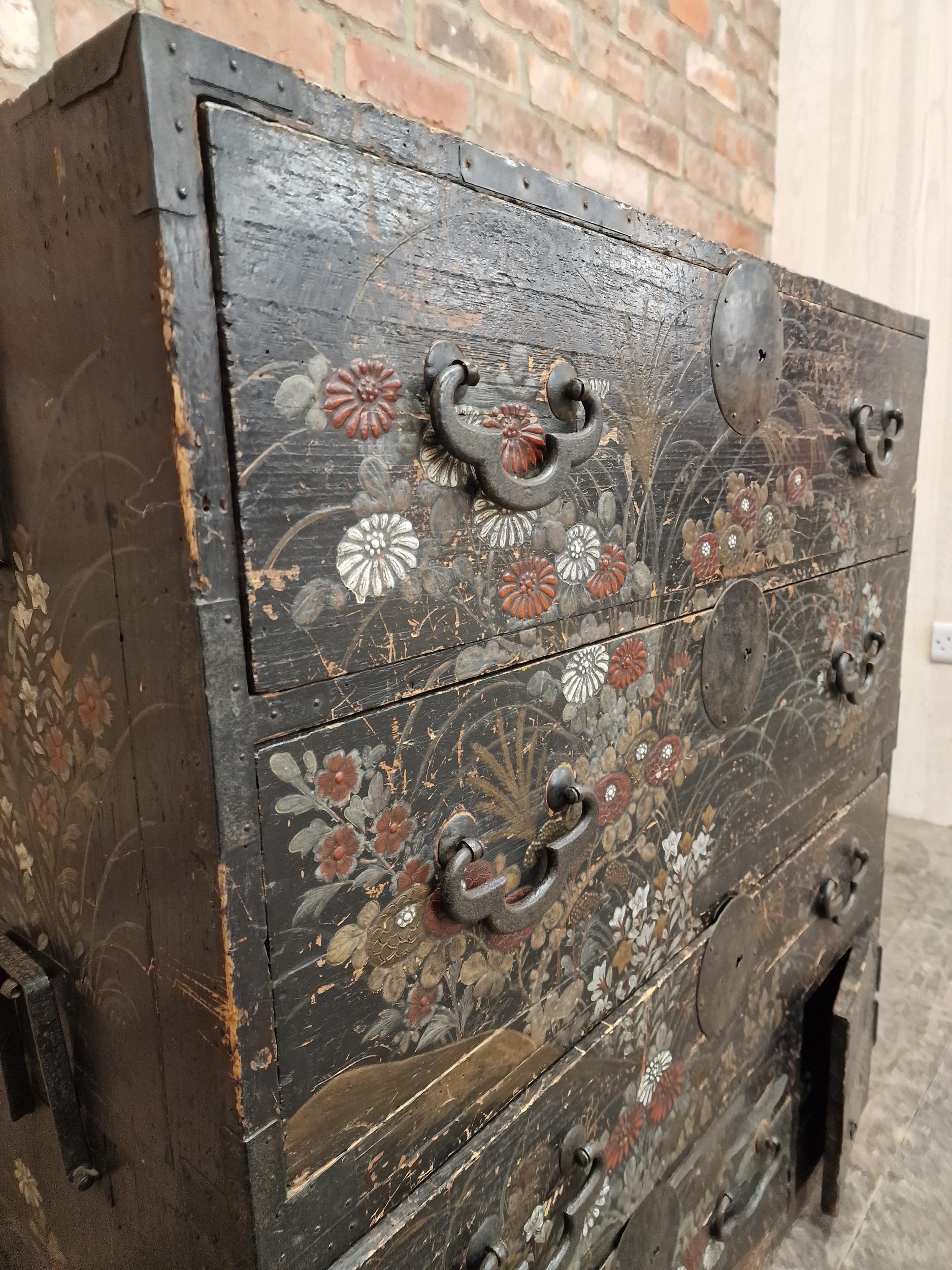 Impressive Japanese Edo period Tansu chest with good lacquered Chinoiseries overlay, in two parts, - Image 4 of 7