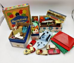 Assortment of vintage construction building toys. Includes Mecanno, building blocks & others